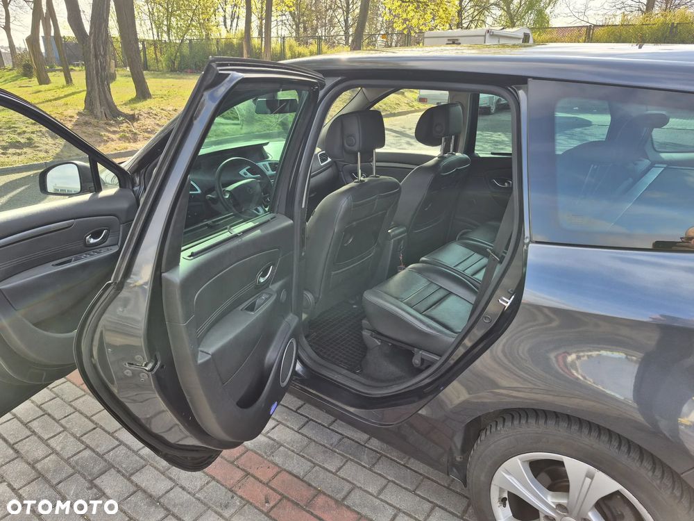 Renault Scenic 1.9 dCi FAP Privilege - 6