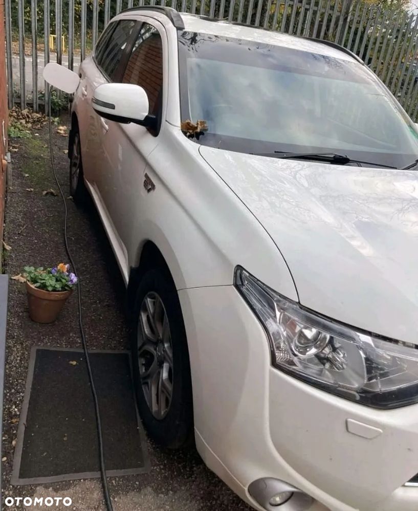 MITSUBISHI OUTLANDER III 2.0 B HYBRID PRZÓD MASKA ZDERZAK BŁOTNIKI LAMPY NADKOLA PAS PRZEDNI Z CHŁODNICAMI - 2