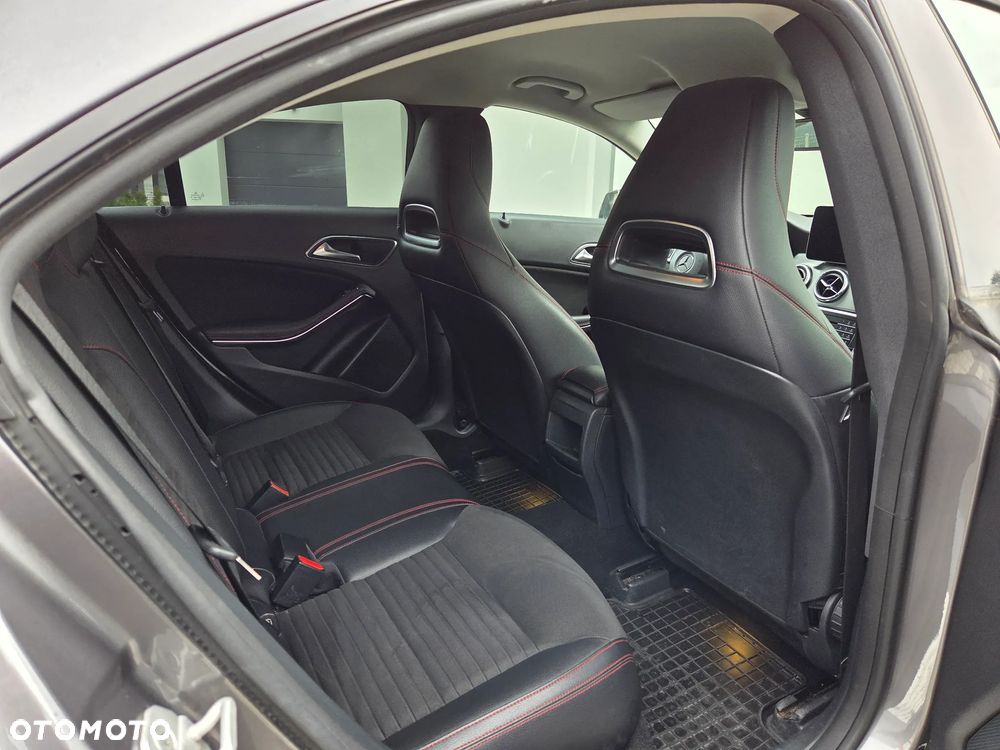 Mercedes-Benz CLA - 9