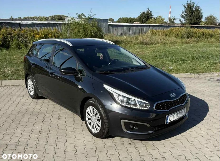 Kia Ceed Cee'd 1.6 GDI L - 1