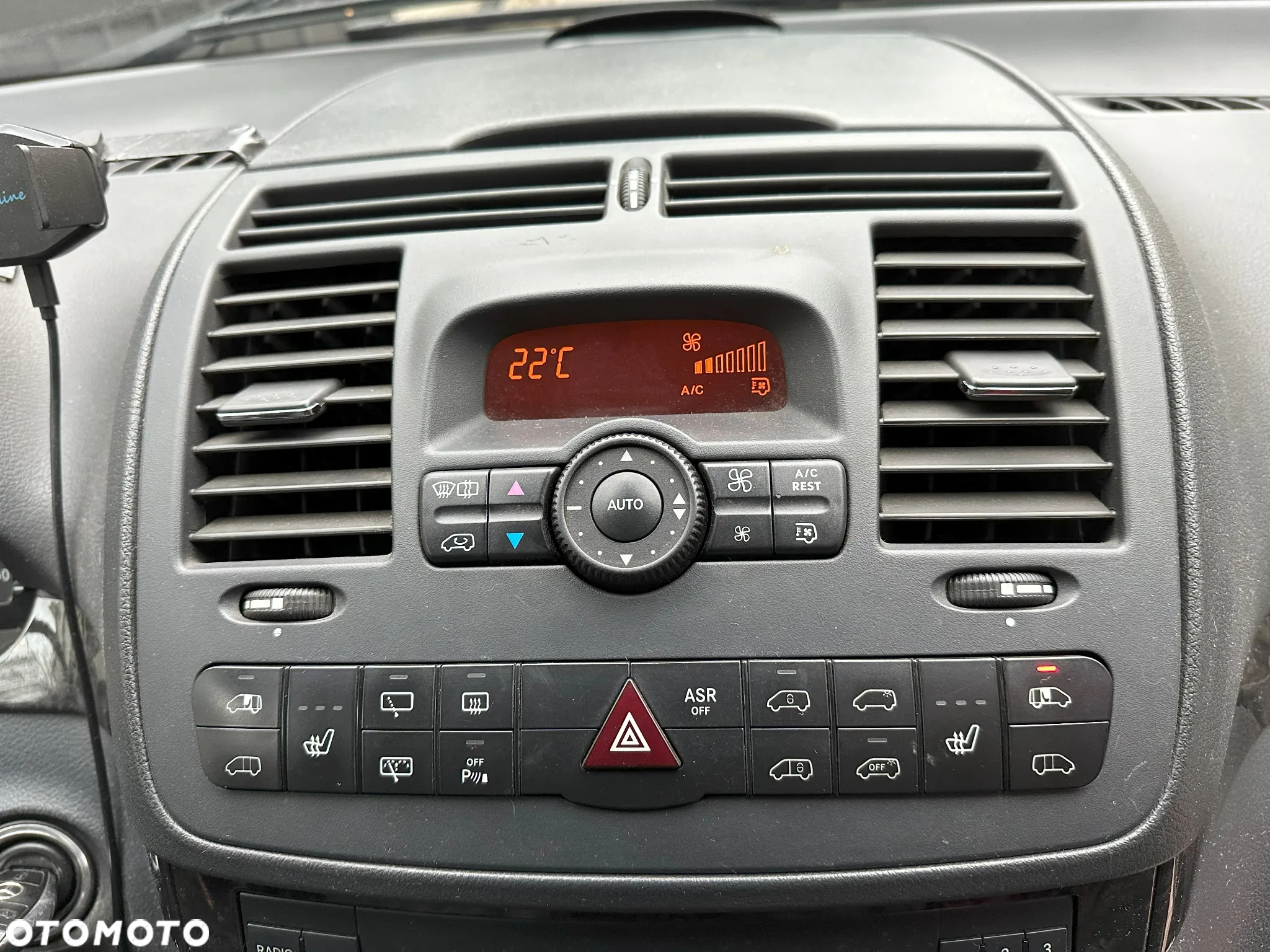 Mercedes-Benz Viano 3.0 CDI Ambiente (d³ugi) - 24
