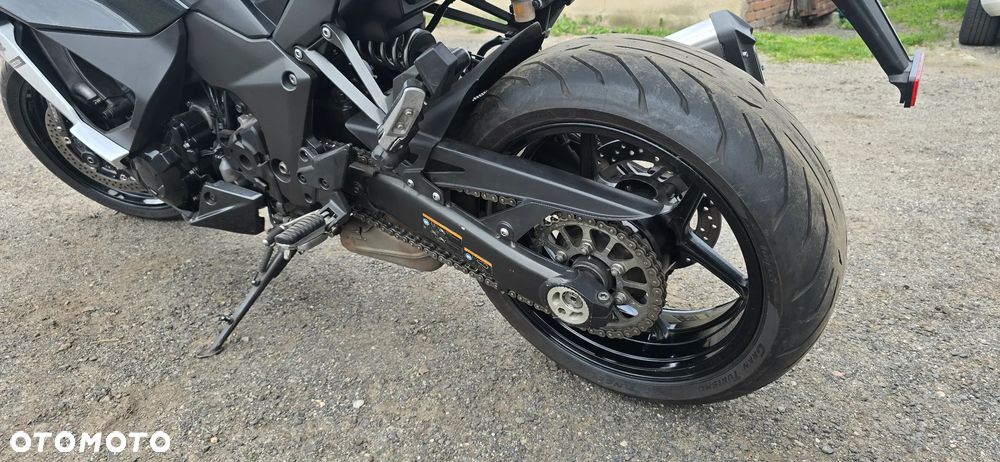 Kawasaki Ninja 1000 SX - 13