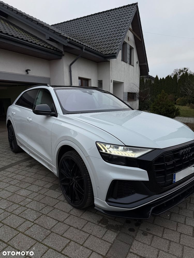 Audi Q8 55 TFSI quattro tiptronic competition plus - 1