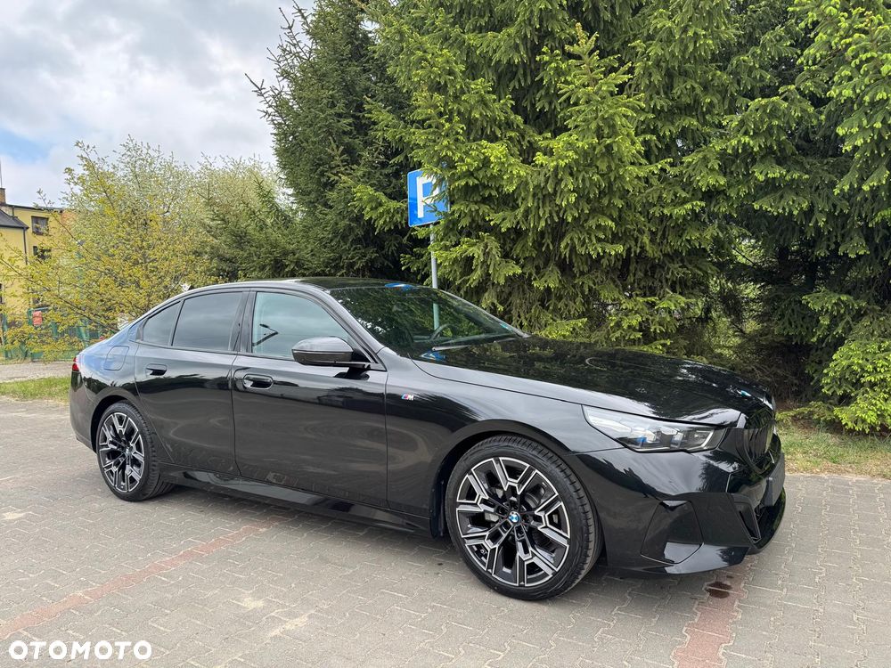 BMW Seria 5 520d xDrive - 6