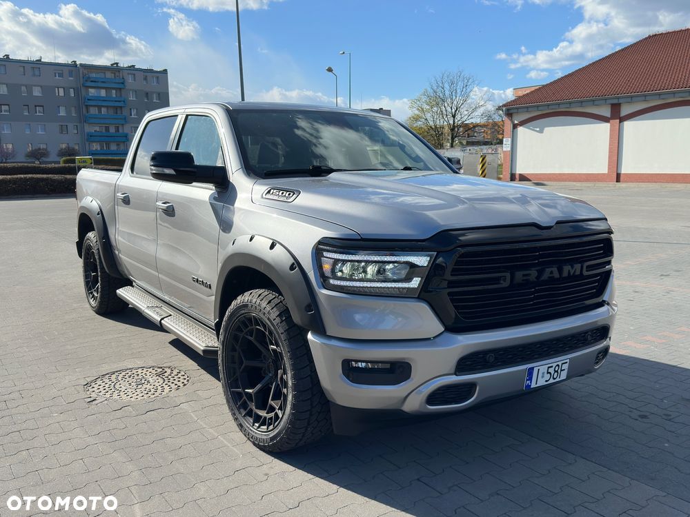 RAM 1500 5.7 Crew Cab Bighorn - 1