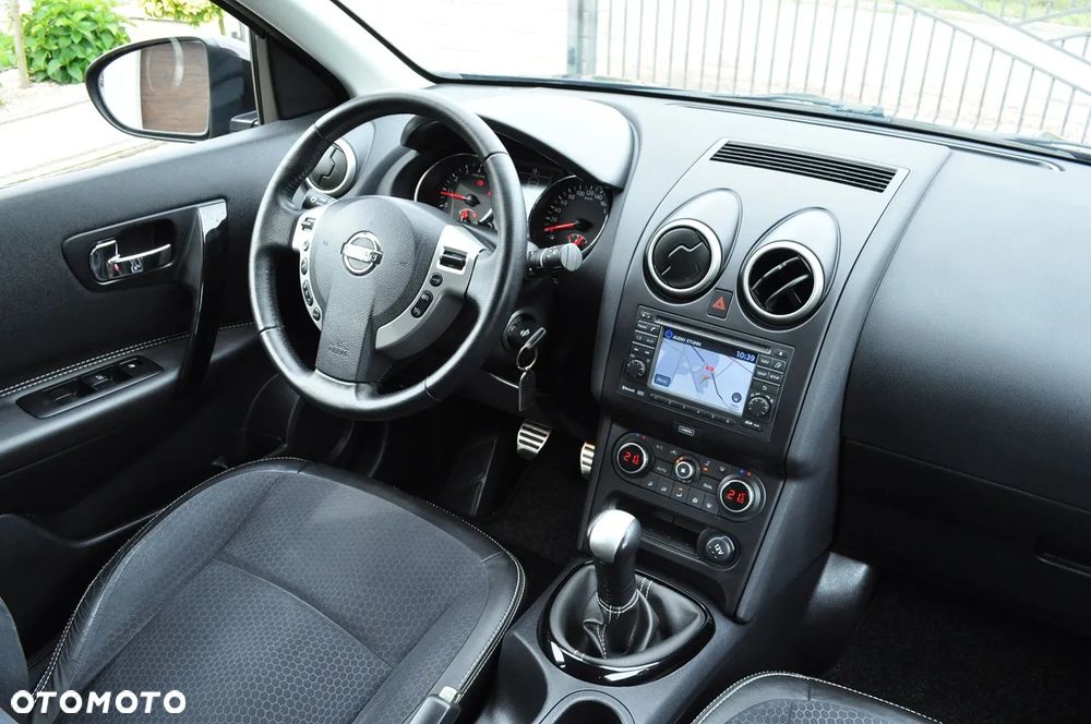 Nissan Qashqai+2 1.6 360 - 9