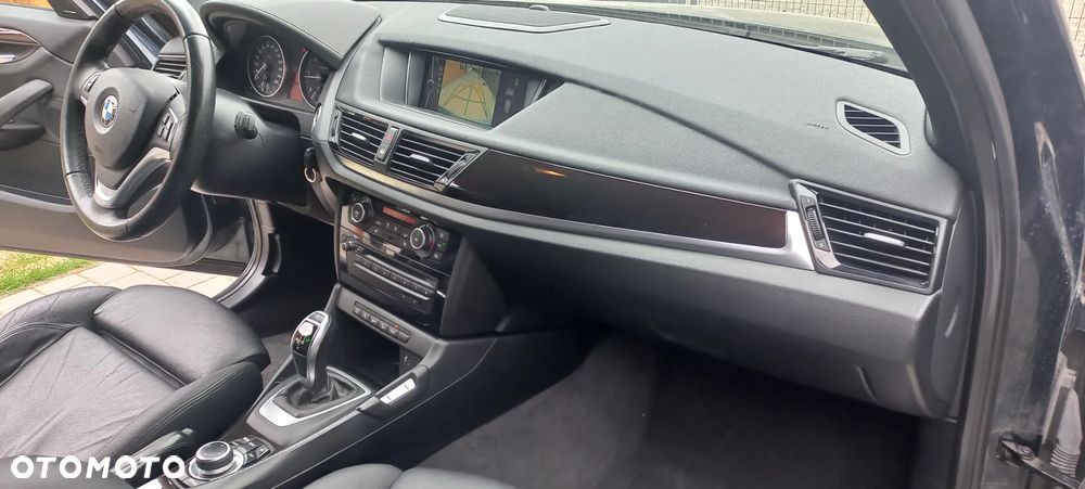 BMW X1 xDrive25d xLine - 29