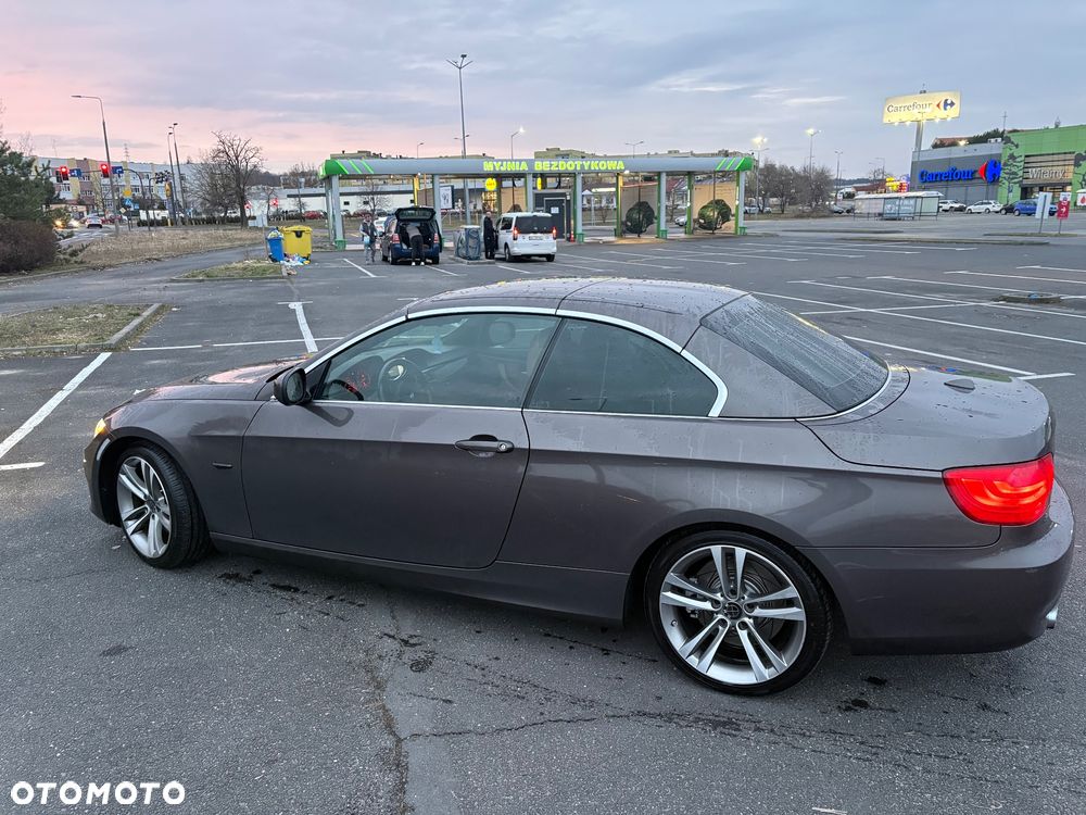 BMW Seria 3 335i - 13