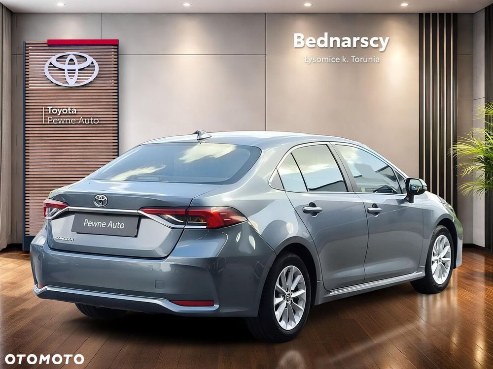 Toyota Corolla - 6