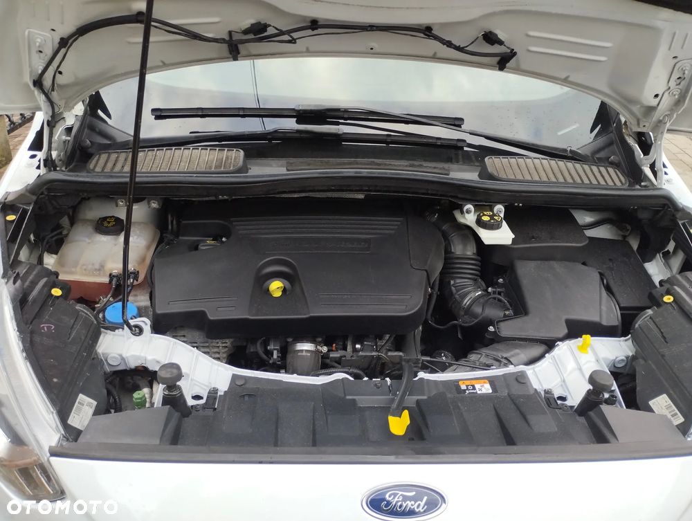 Ford C-MAX 2.0 TDCi Start-Stop-System Titanium - 10