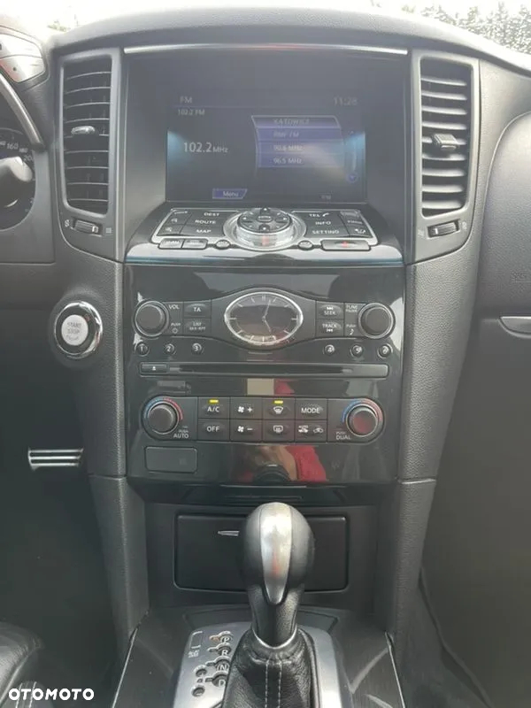 Infiniti FX FX30d S - 5