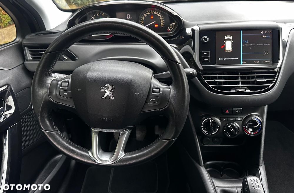 Peugeot 208 PureTech 82 Active - 13