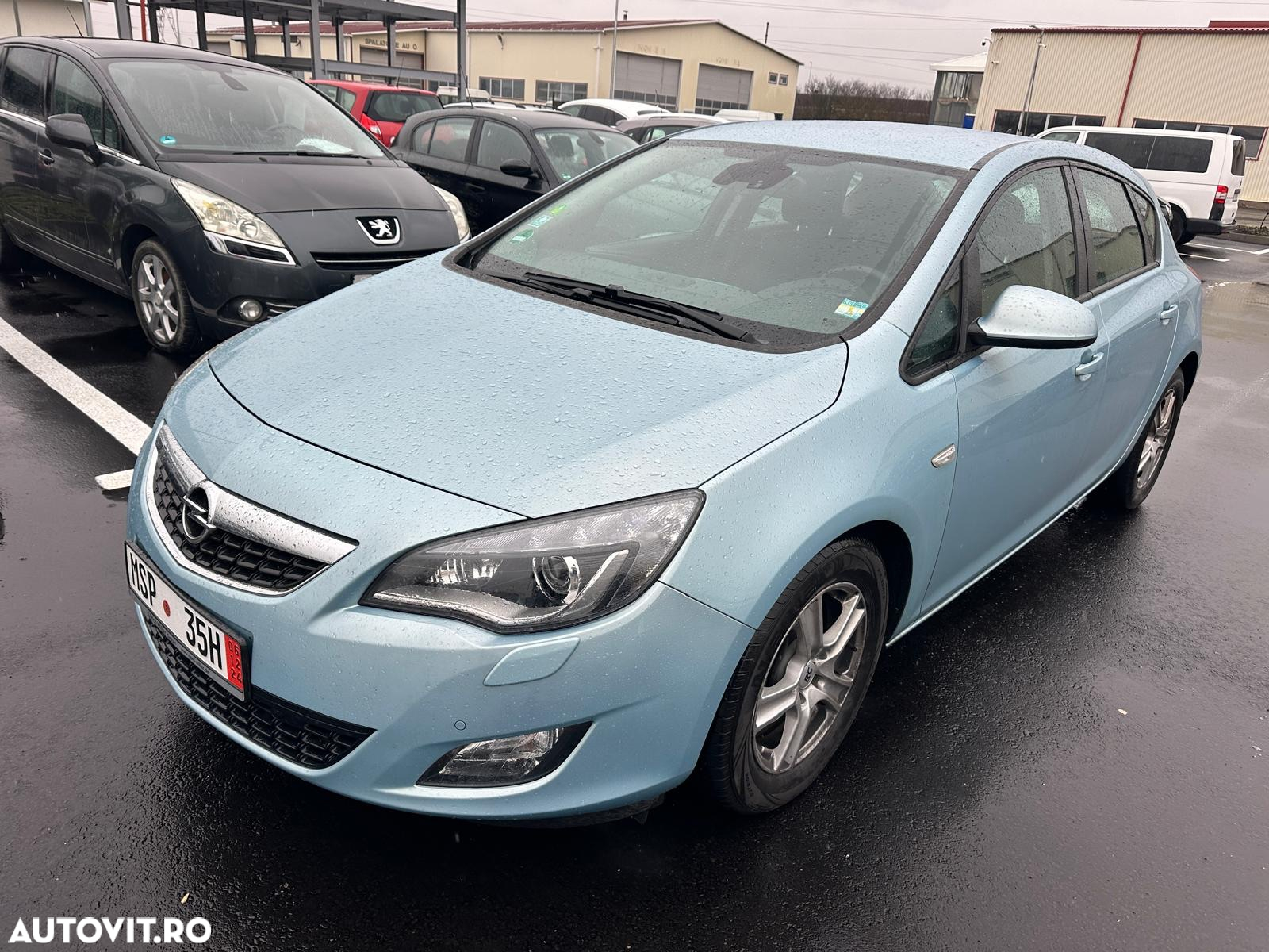 Opel Astra 1.7 CDTI DPF Design Edition - 3