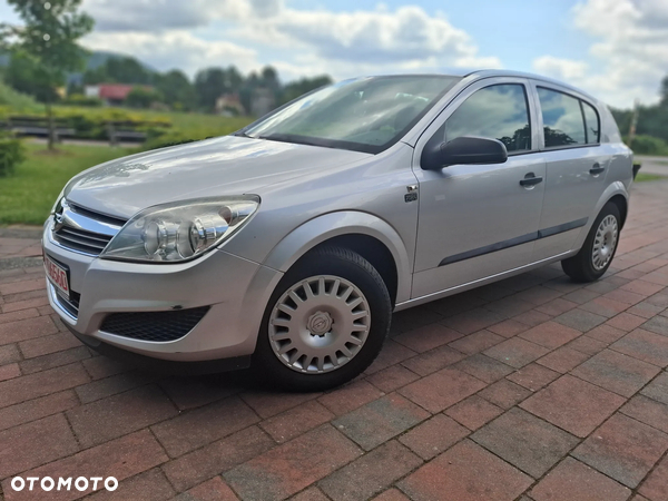 Opel Astra 1.6 Active