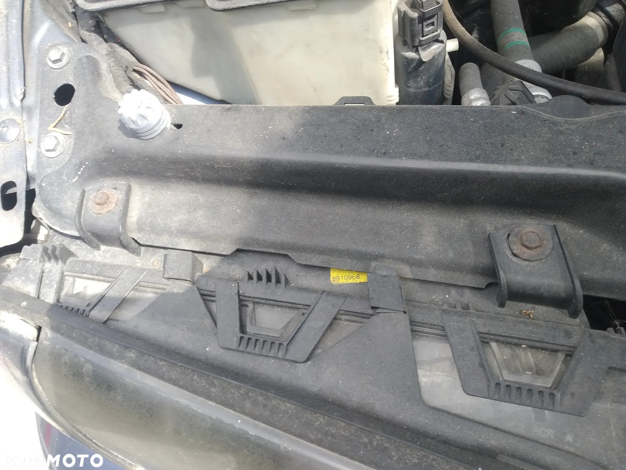 BMW E46 LIFT 320D M47D20 01-05 - ALTERNATOR - 27