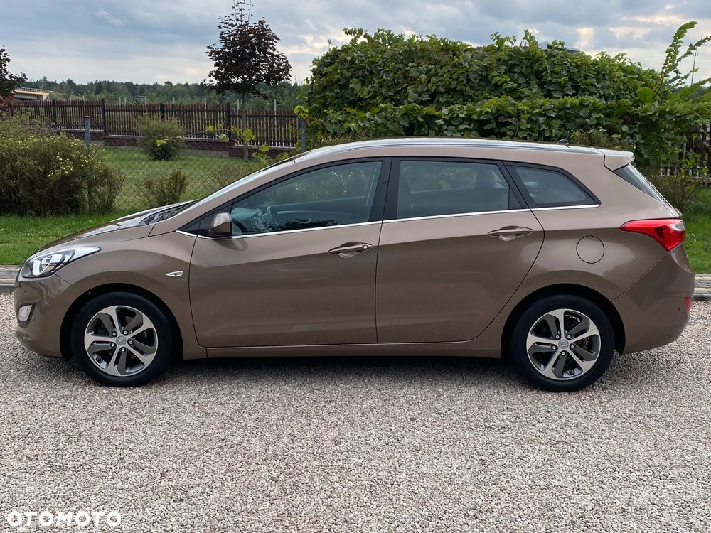 Hyundai i30 i30cw 1.6 CRDi Trend - 9