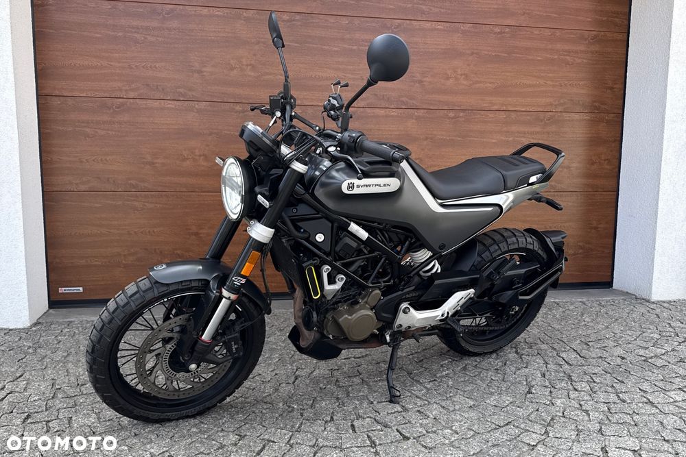 Husqvarna Svartpilen - 12