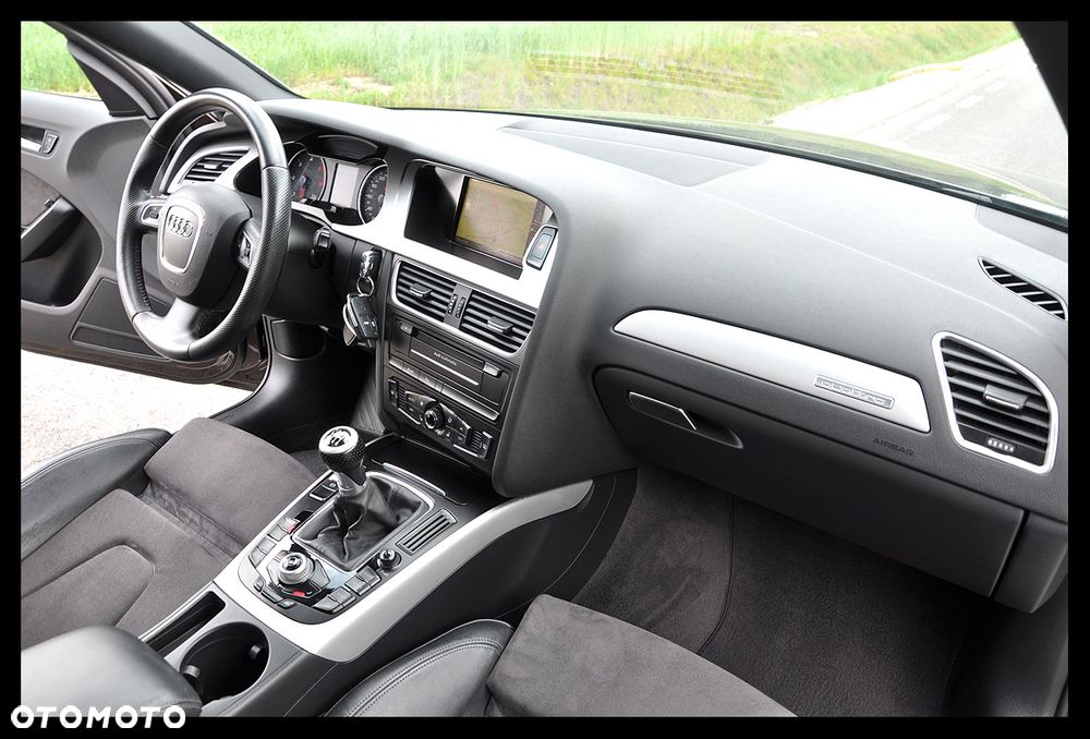 Audi A4 Avant 3.0 TDI DPF quattro S line Sportpaket (plus) - 5