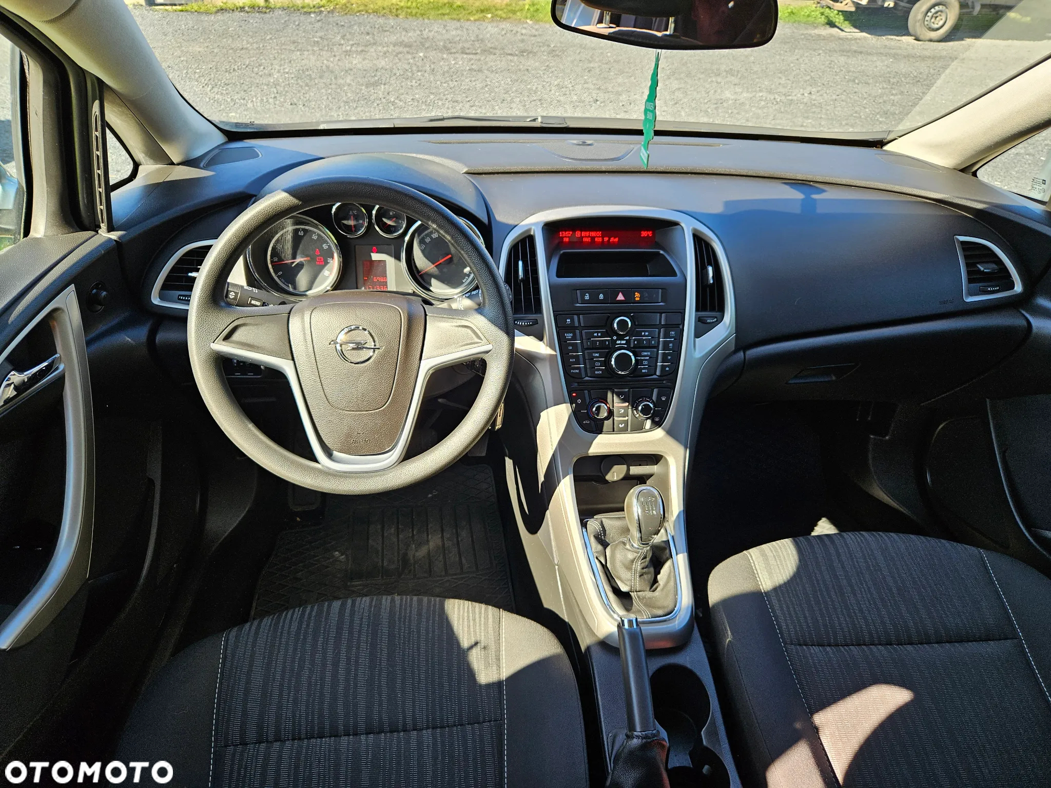 Opel Astra 1.4 Turbo Active - 11