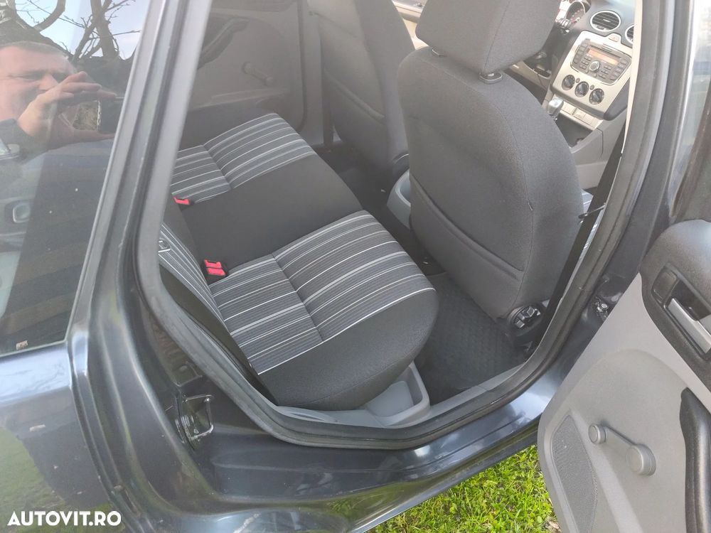 Ford Focus 1.6 TDCi Trend - 7