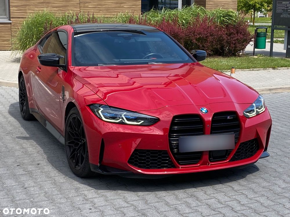 BMW M4 Competition - 4