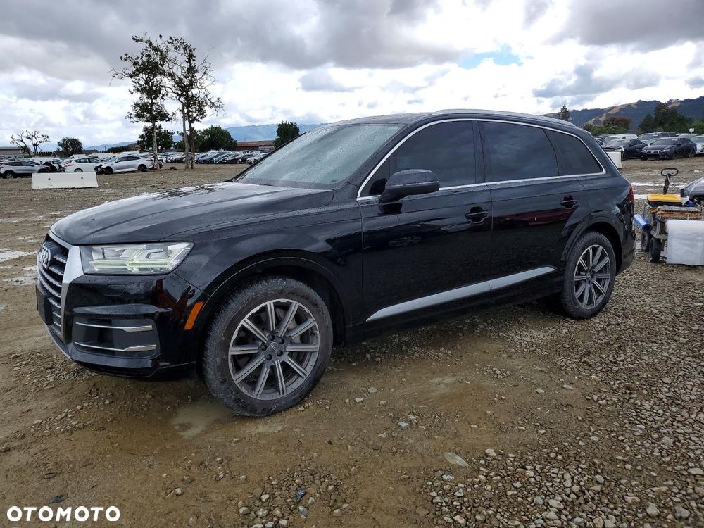 Audi Q7 3.0 TFSI Quattro Tiptronic - 1