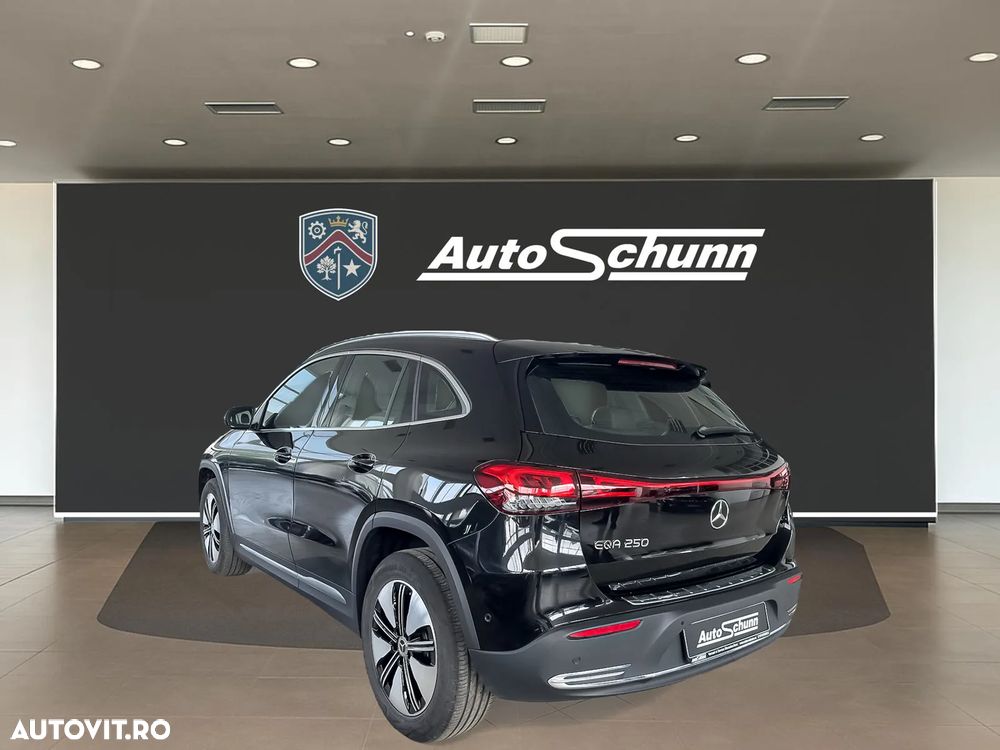 Mercedes-Benz EQA 250 Progressive - 8