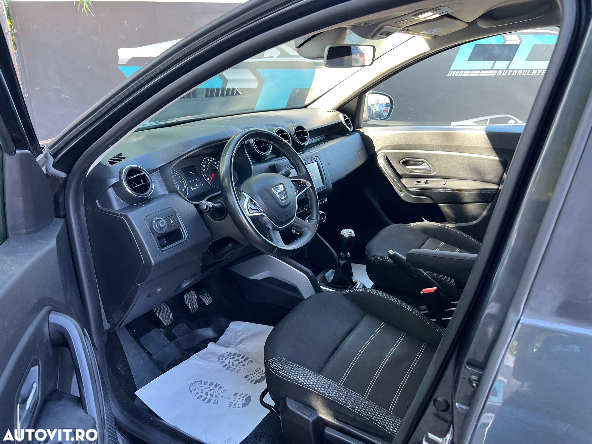 Dacia Duster 1.5 Blue dCi Prestige - 11