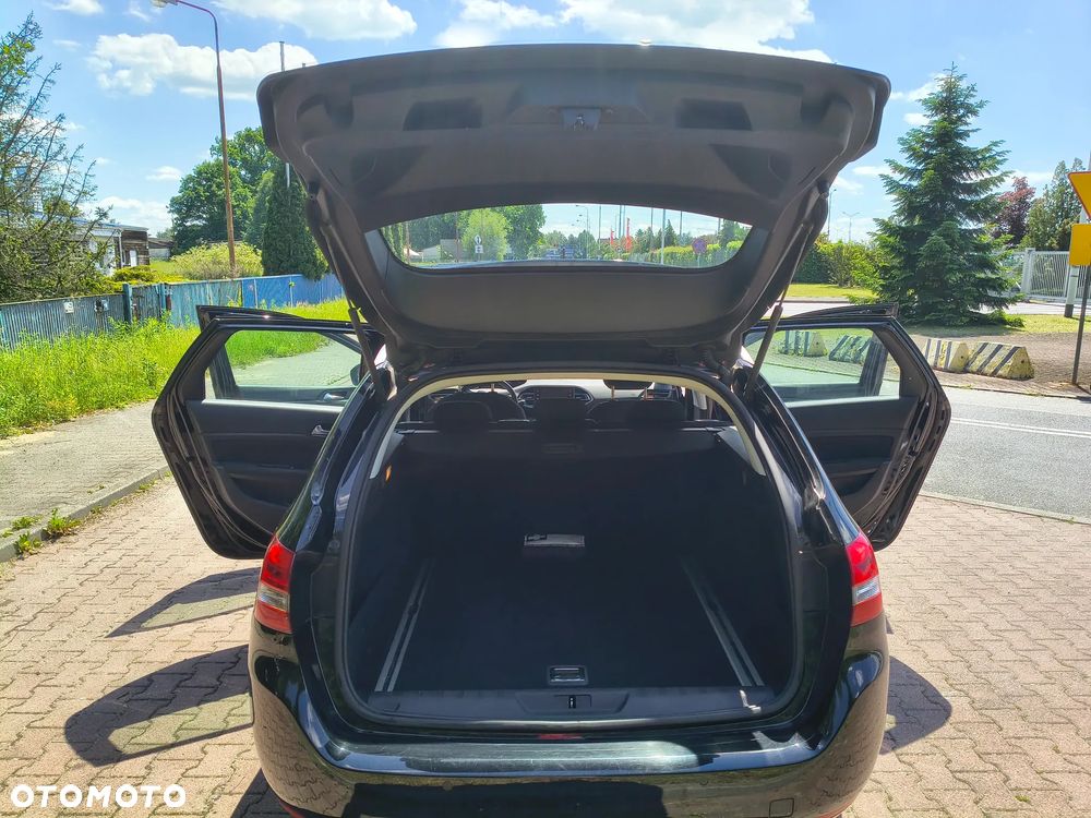 Peugeot 308 1.5 BlueHDi Active S&S EAT8 - 11