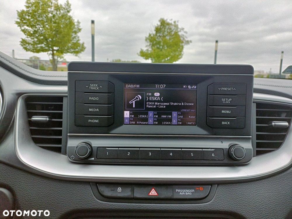 Kia Ceed 1.6 CRDi SCR M - 19