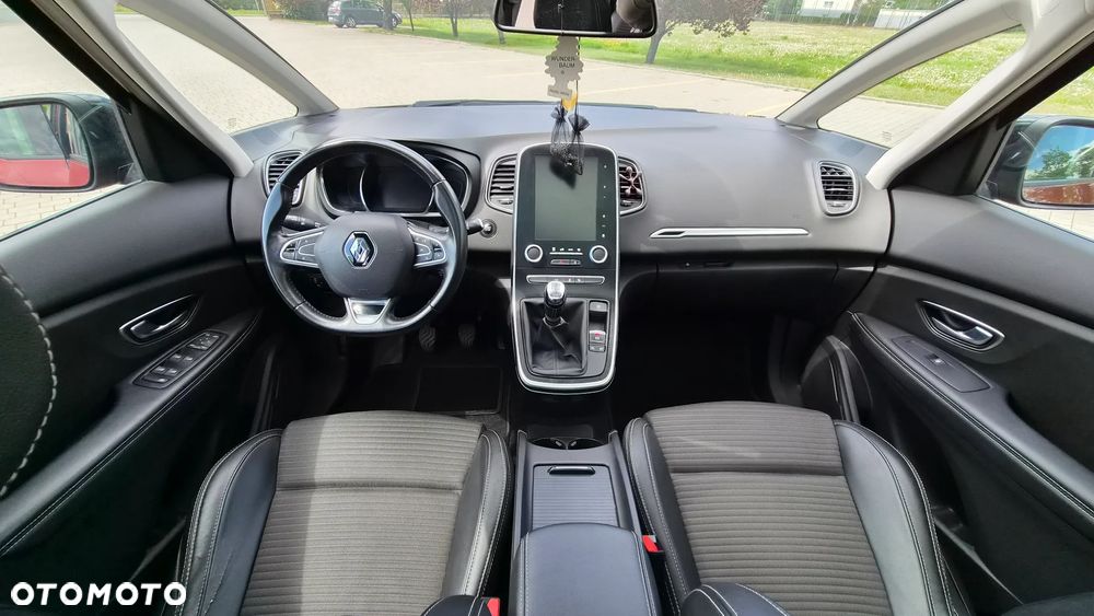 Renault Grand Scenic ENERGY dCi 110 INTENS - 11