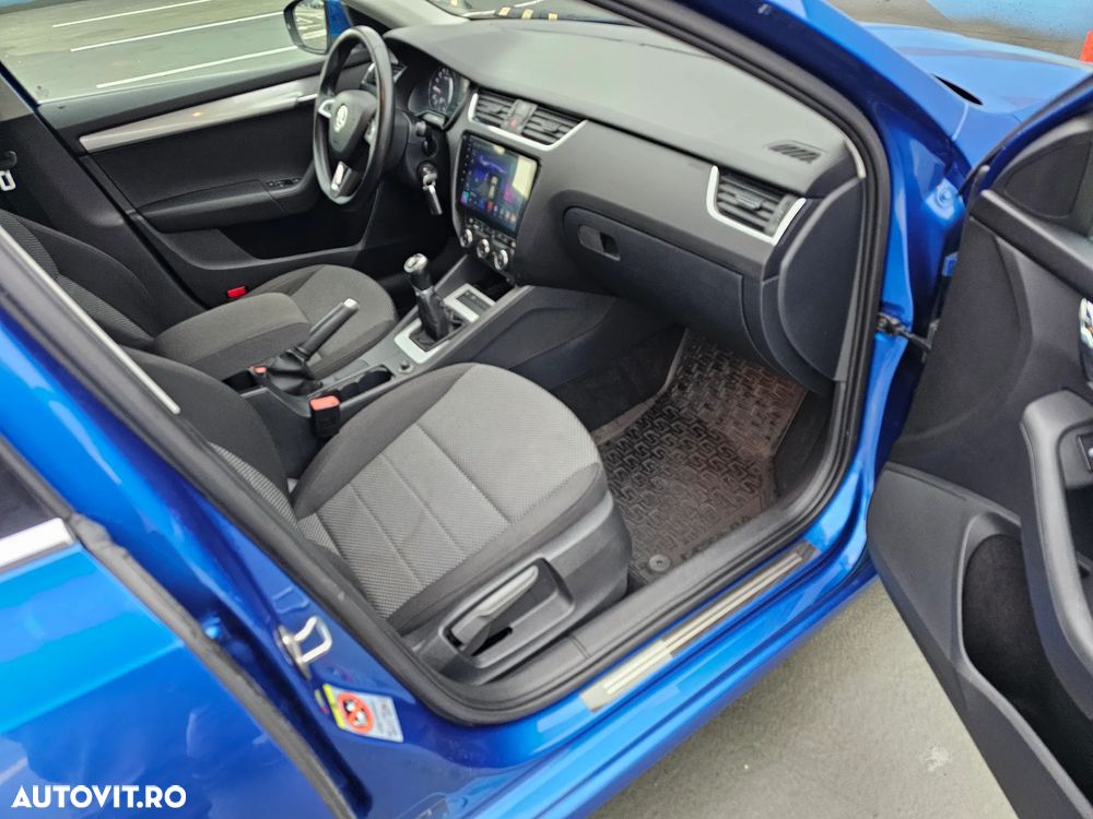 Skoda Octavia 1.6 TDI Business - 21