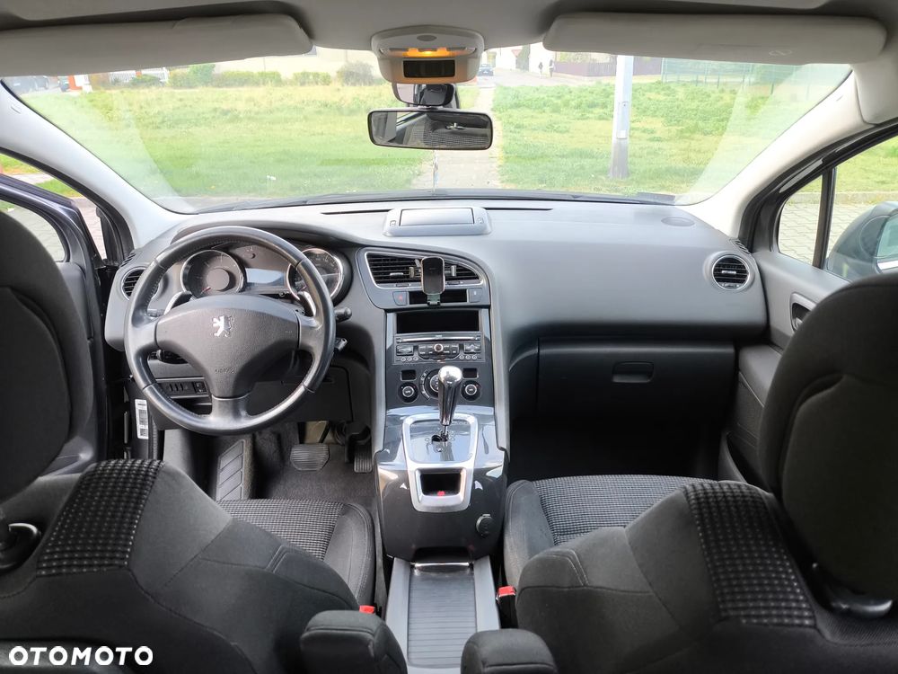 Peugeot 5008 1.6 e-HDi Active S&S - 10