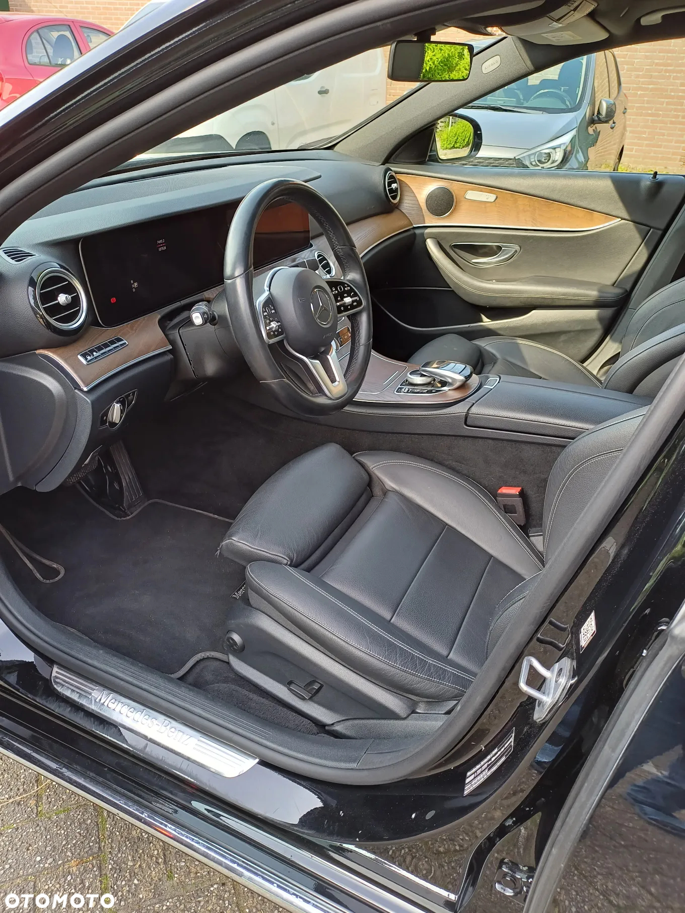 Mercedes-Benz Klasa E 350 d 9G-TRONIC - 3