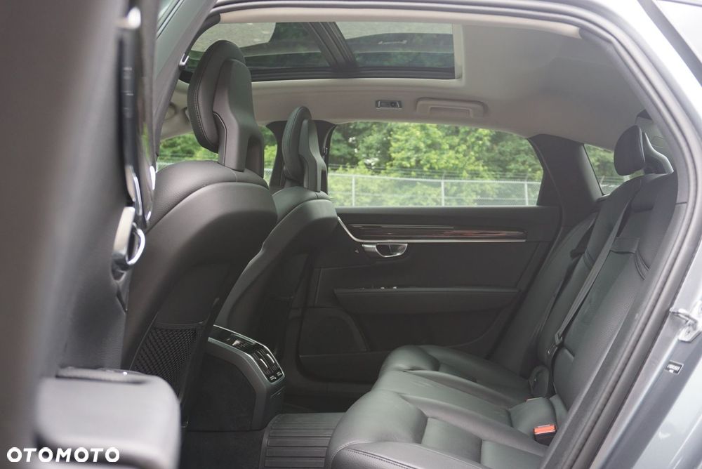 Volvo S90 T6 AWD Momentum - 12