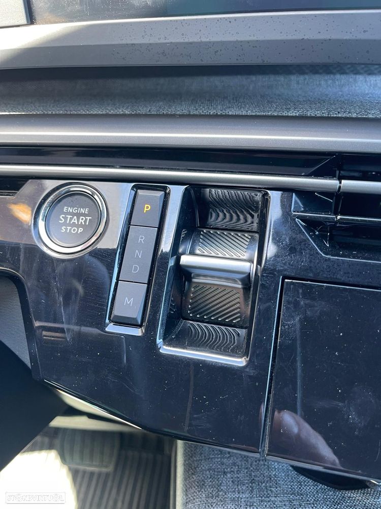 Peugeot 5008 Hybrid 145 e-DSC6 Allure - 16