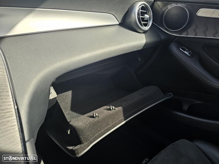 Mercedes-Benz GLC 300 de 4Matic - 29