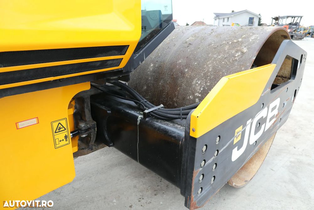 JCB JCB -VM 117 - 13