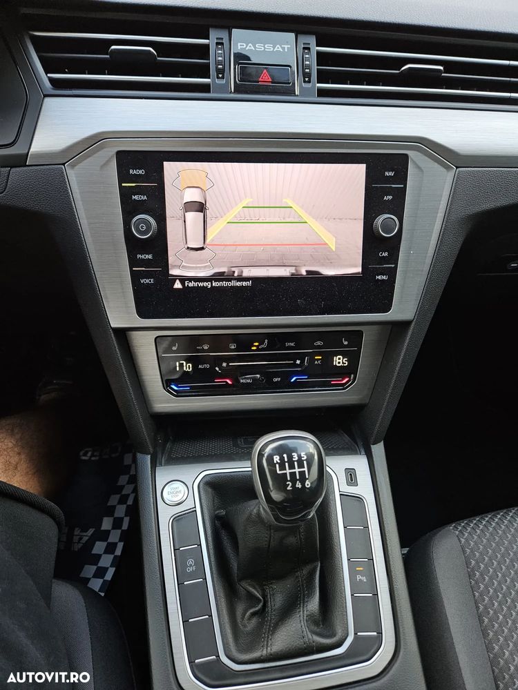 Volkswagen Passat - 7