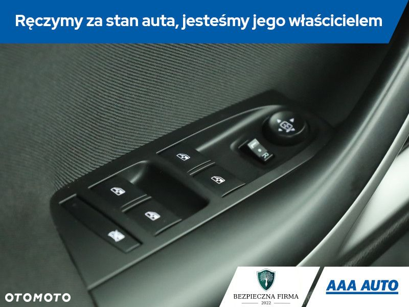 Opel Astra - 16