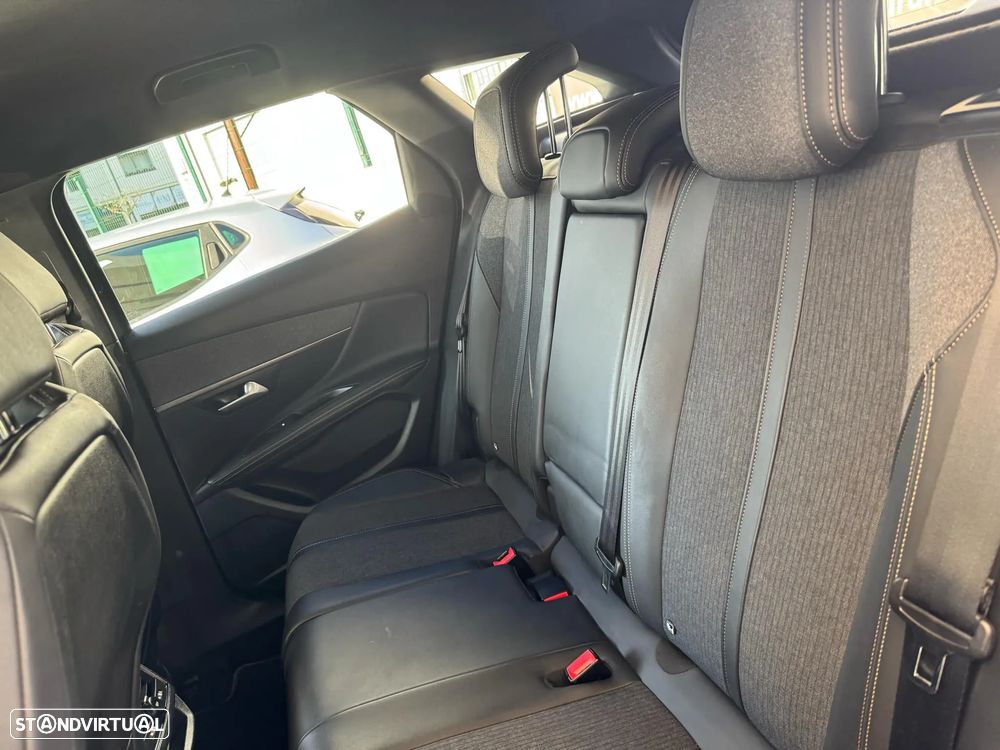 Peugeot 3008 1.5 BlueHDi GT Line - 17