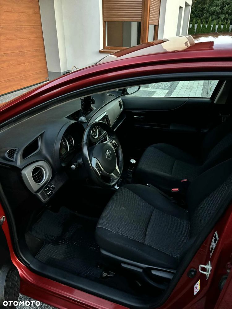 Toyota Yaris - 17