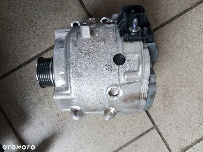 Alternator AUDI A6 A7  A8  4N0903028M - 1