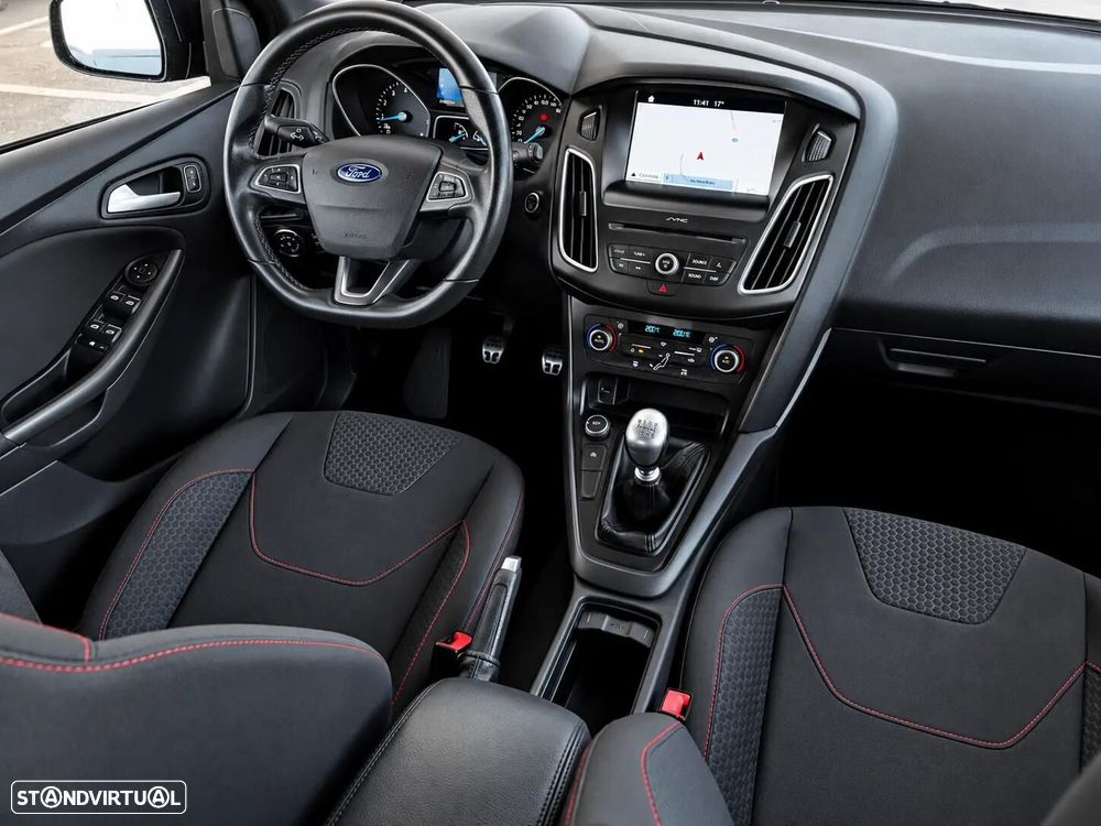 Ford Focus 1.0 EcoBoost ST-Line - 7