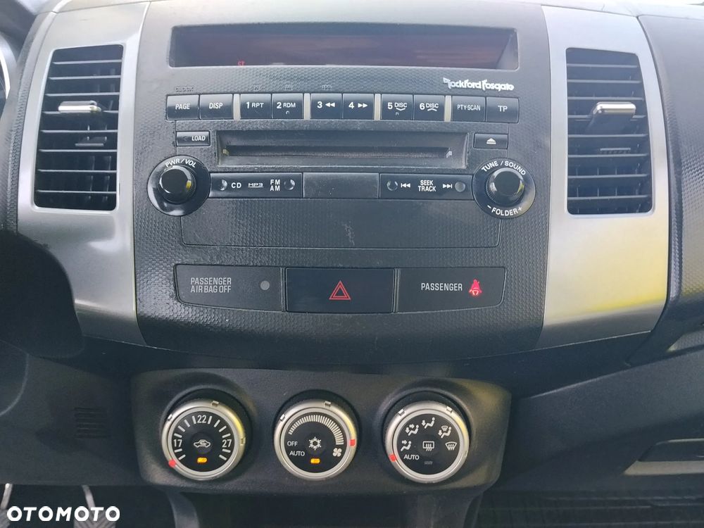 Mitsubishi Outlander 2.2 DID Instyle - 28