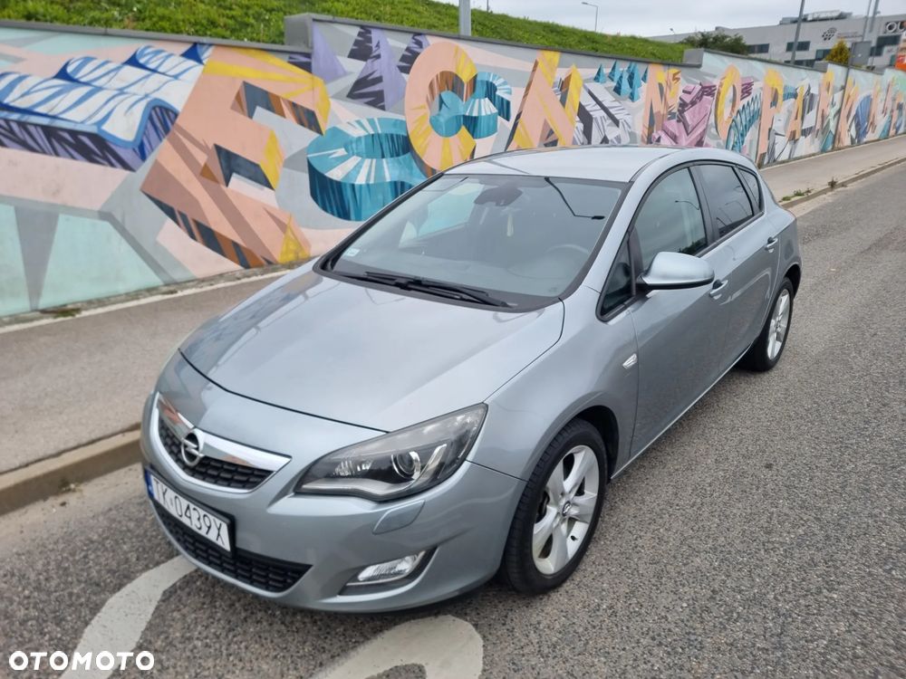 Opel Astra - 16
