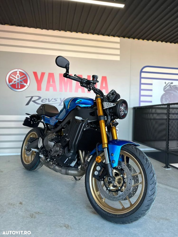 Yamaha XSR 900 - 2