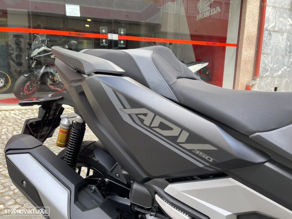 Honda ADV 350 Special Edition - 5