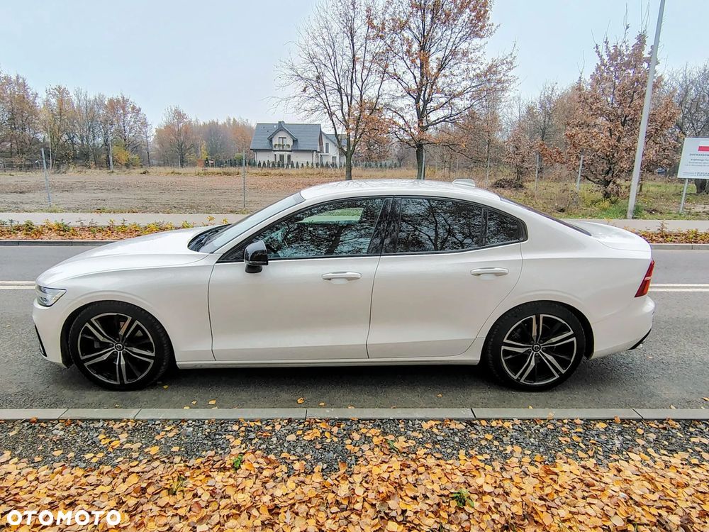 Volvo S60 T4 R-Design - 36