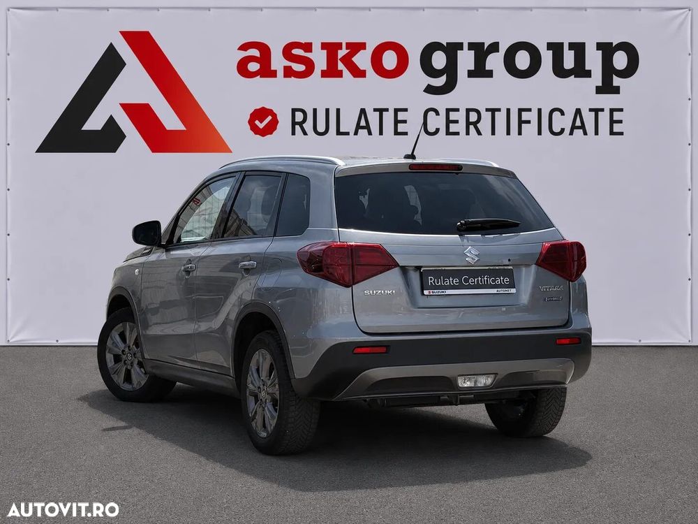 Suzuki Vitara 1.5 HEV Passion - 8